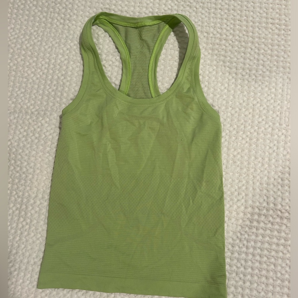 Lululemon Green Swiftly tank top size 0